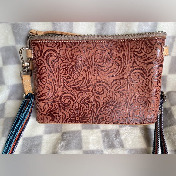 Consuela Sally Midtown Crossbody bag - Picture 6 of 9